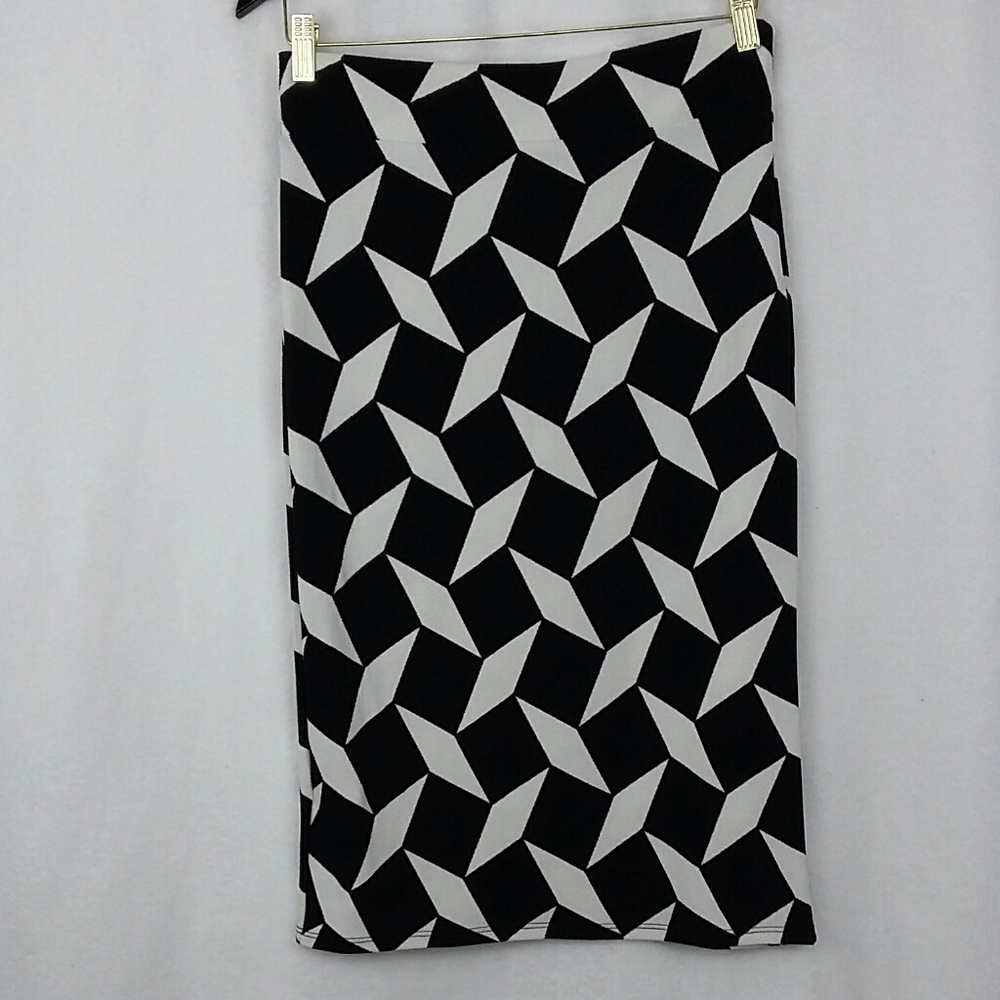42 Pops Black & White Geo Print Body Con Skirt